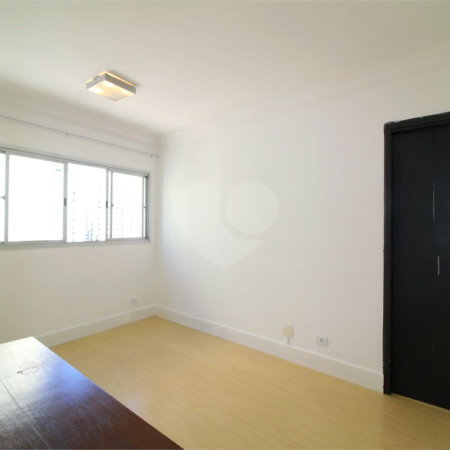 Apartamento à venda com 1 quarto em Indianópolis, São Paulo, SP