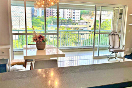 Apartamento à venda com 3 suítes em Jardim Ampliação, São Paulo, SP