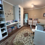 Casa à venda com 4 quartos, sendo 2 suítes, no condomínio Jornalista Américo Ariza, São Paulo - SP