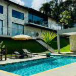 Casa à venda com 4 suítes no condomínio Portal Ouro Verde, Atibaia - SP