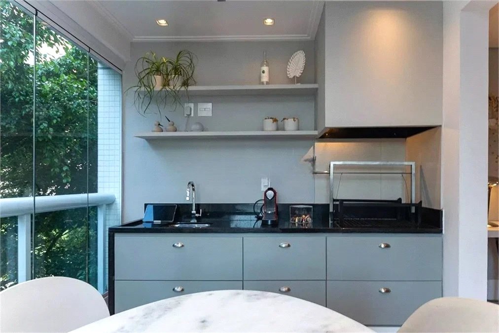 Apartamento à venda com 3 quartos, sendo 2 suítes, em Água Branca, São Paulo, SP