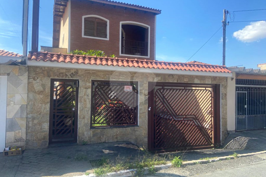 Sobrado à venda com 3 suítes em Tremembé, São Paulo, SP