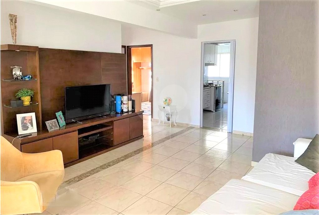 Apartamento à venda com 3 quartos, sendo 1 suíte, em Bela Vista, São Paulo, SP