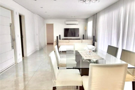 Apartamento à venda com 3 suítes em Vila Romana, São Paulo, SP
