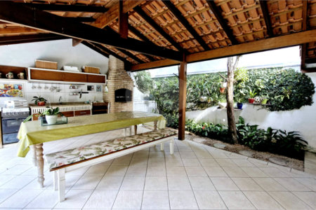 Casa à venda com 4 suítes em Alto da Boa Vista, São Paulo, SP