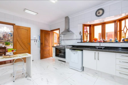 Casa à venda ou para alugar com 5 suítes no condomínio Residencial Morumbi, São Paulo - SP