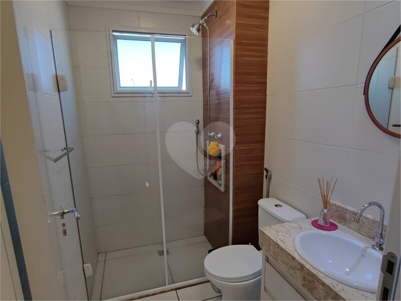 Apartamento à venda com 3 quartos, sendo 2 suítes, em Parque Industrial, Itu, SP
