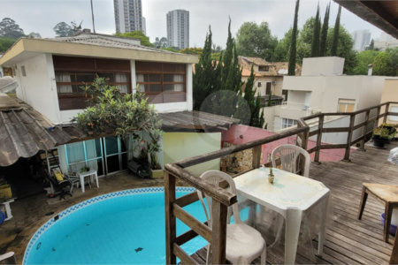 Casa à venda ou para alugar com 3 quartos, sendo 2 suítes, em Alto da Boa Vista, São Paulo, SP