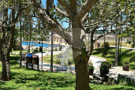 Apartamento à venda com 2 suítes em Vila Oliveira, Mogi das Cruzes, SP
