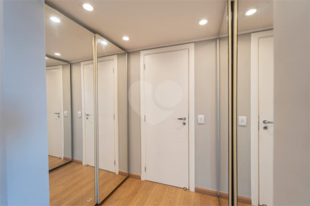 Apartamento à venda com 3 quartos, sendo 1 suíte,  em Vila Mascote, São Paulo, SP