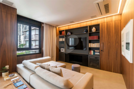 Apartamento à venda com 2 suítes em Brooklin, São Paulo, SP