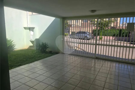 Casa à venda com 3 quartos, sendo 1 suíte, em Vila Guarani, Jundiaí, SP