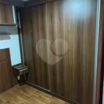 Apartamento no Res. Spazio Mont Royal