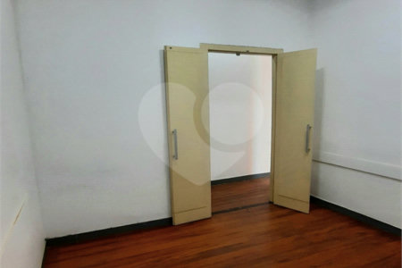Casa à venda ou para alugar com 8 quartos em Maracanã, Rio de Janeiro, RJ