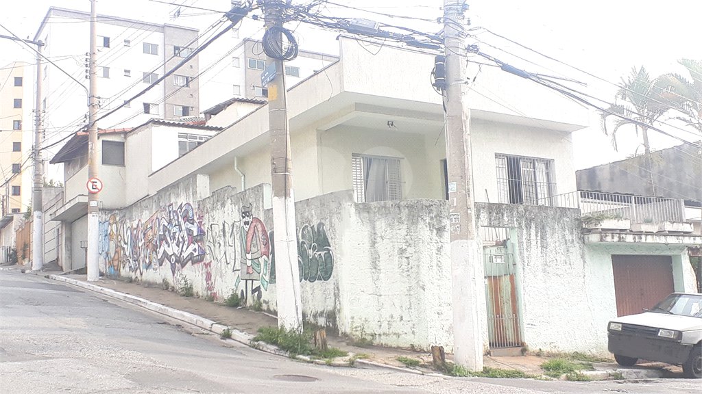 Casa Térrea à venda com 4 quartos, sendo 1 suíte, em Vila Romero, São Paulo, SP