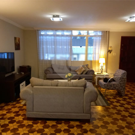 Sobrado à venda com 3 quartos, sendo 1 suíte, em Vila Cruzeiro, São Paulo, SP