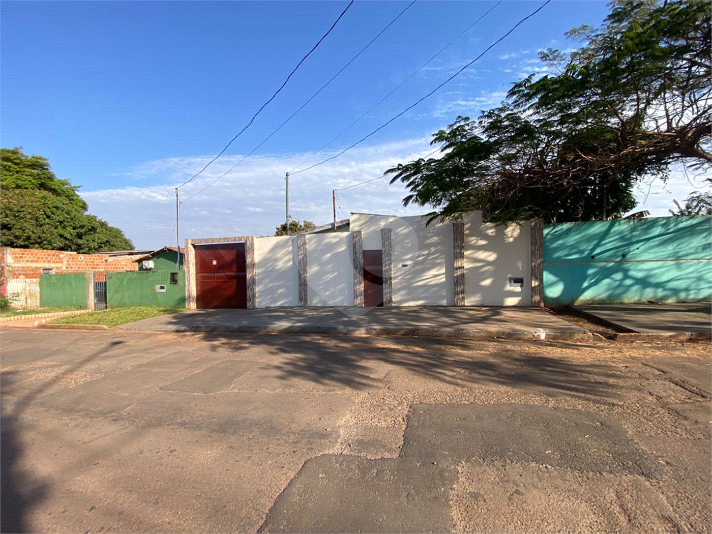 Casa à venda com 3 quartos em Vila Áurea, Ponta Porã, MS