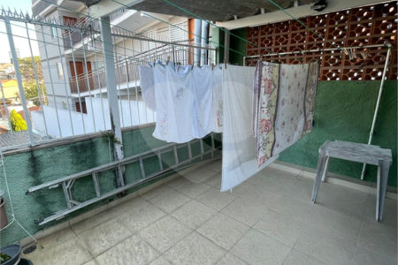 Sobrado à venda com 5 quartos, sendo 1 suíte,  em Vila Gustavo, São Paulo, SP