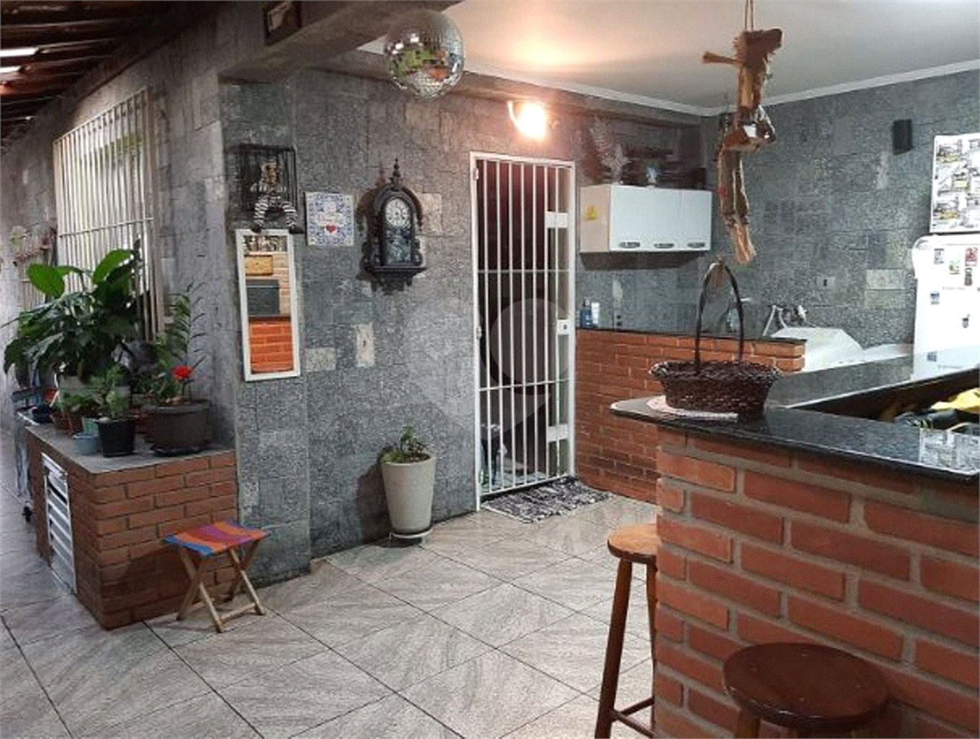 Sobrado à venda com 3 quartos, sendo 1 suíte, em Jaraguá, São Paulo, SP