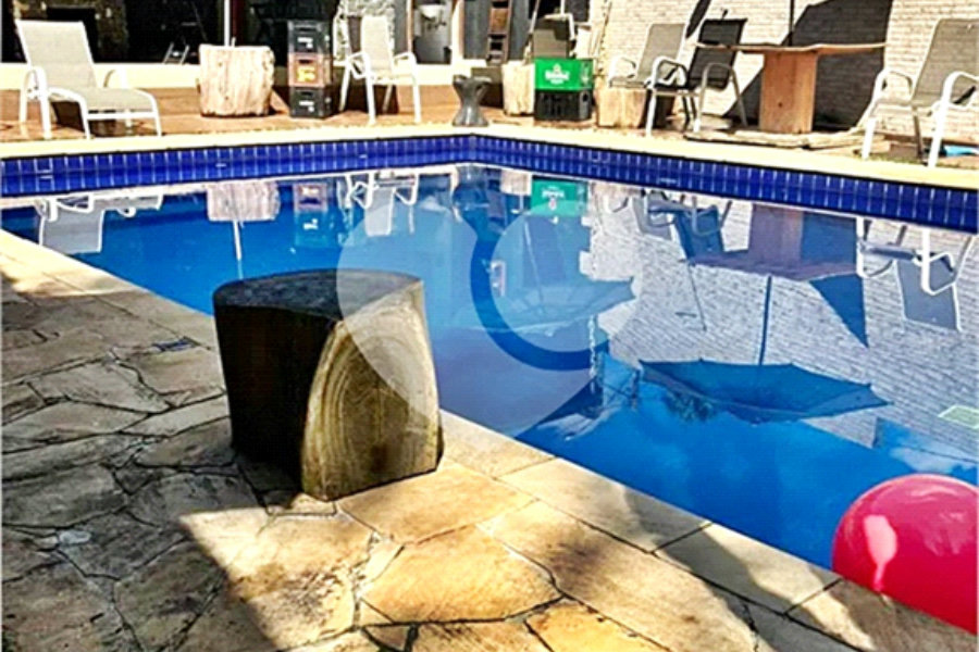 Casa à venda com 4 suítes no condomínio Sausalito, Mairiporã - SP