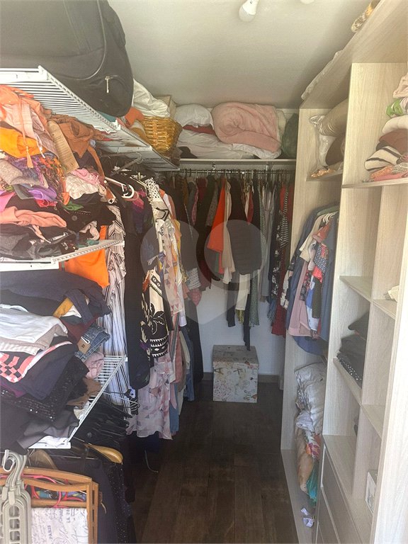 Casa à venda com 4 quartos em Chora Menino, São Paulo, SP