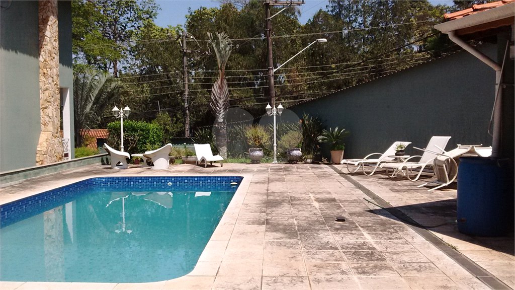Casa à venda com 5 quartos, sendo 2 suítes, em Horto Florestal, São Paulo, SP