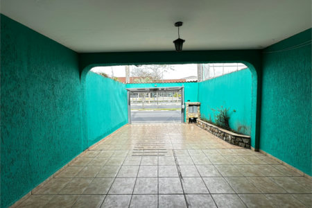 Sobrado à venda com 3 quartos, sendo 1 suíte, em Parque Suzano, Suzano, SP