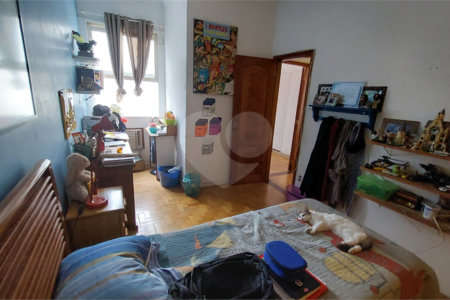 Casa à venda com 6 quartos, sendo 3 suítes, em Grajaú, Rio de Janeiro, RJ