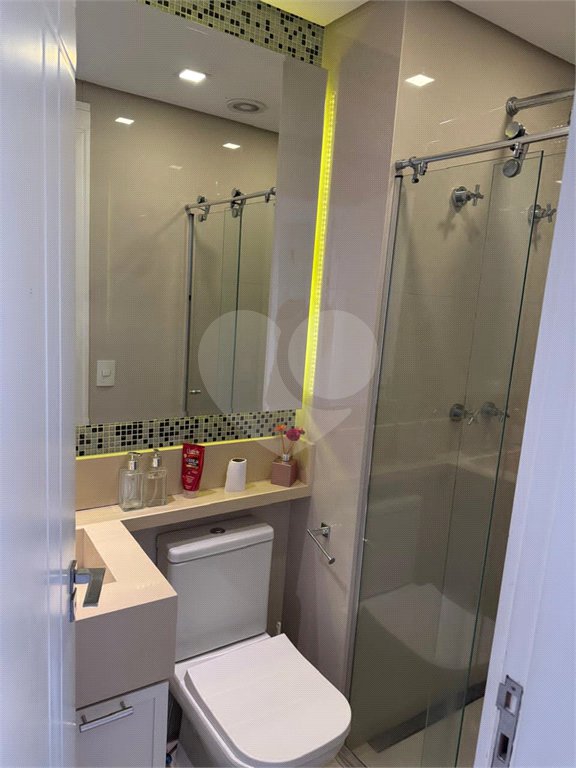 Apartamento à venda com 3 quartos, sendo 1 suíte,  em Jardim Leonor Mendes de Barros, São Paulo, SP