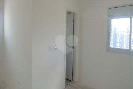 Apartamento à venda com 3 quartos, sendo 1 suíte,  em Loteamento Mogilar, Mogi das Cruzes, SP