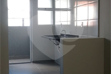 Apartamento à venda com 2 quartos em Jardim Saira, Sorocaba, SP