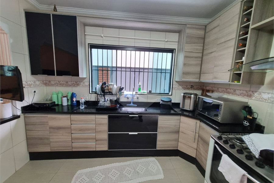 Sobrado à venda com 4 quartos, sendo 2 suítes, em Vila Barreto, São Paulo, SP