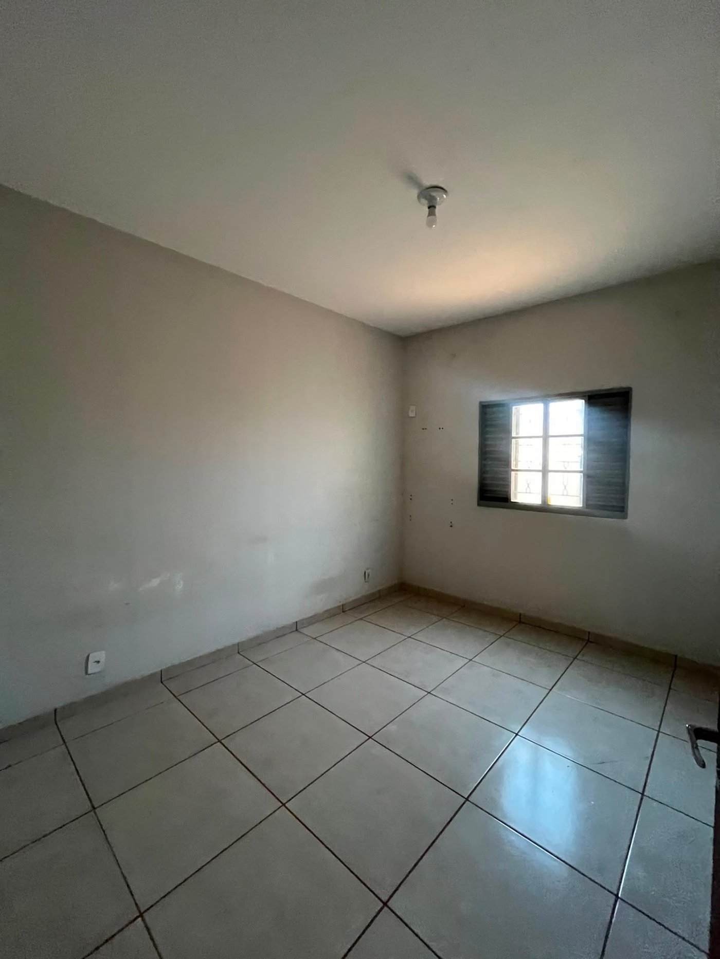 Casa à venda com 2 quartos em Jardim das Américas, Três Lagoas, MS