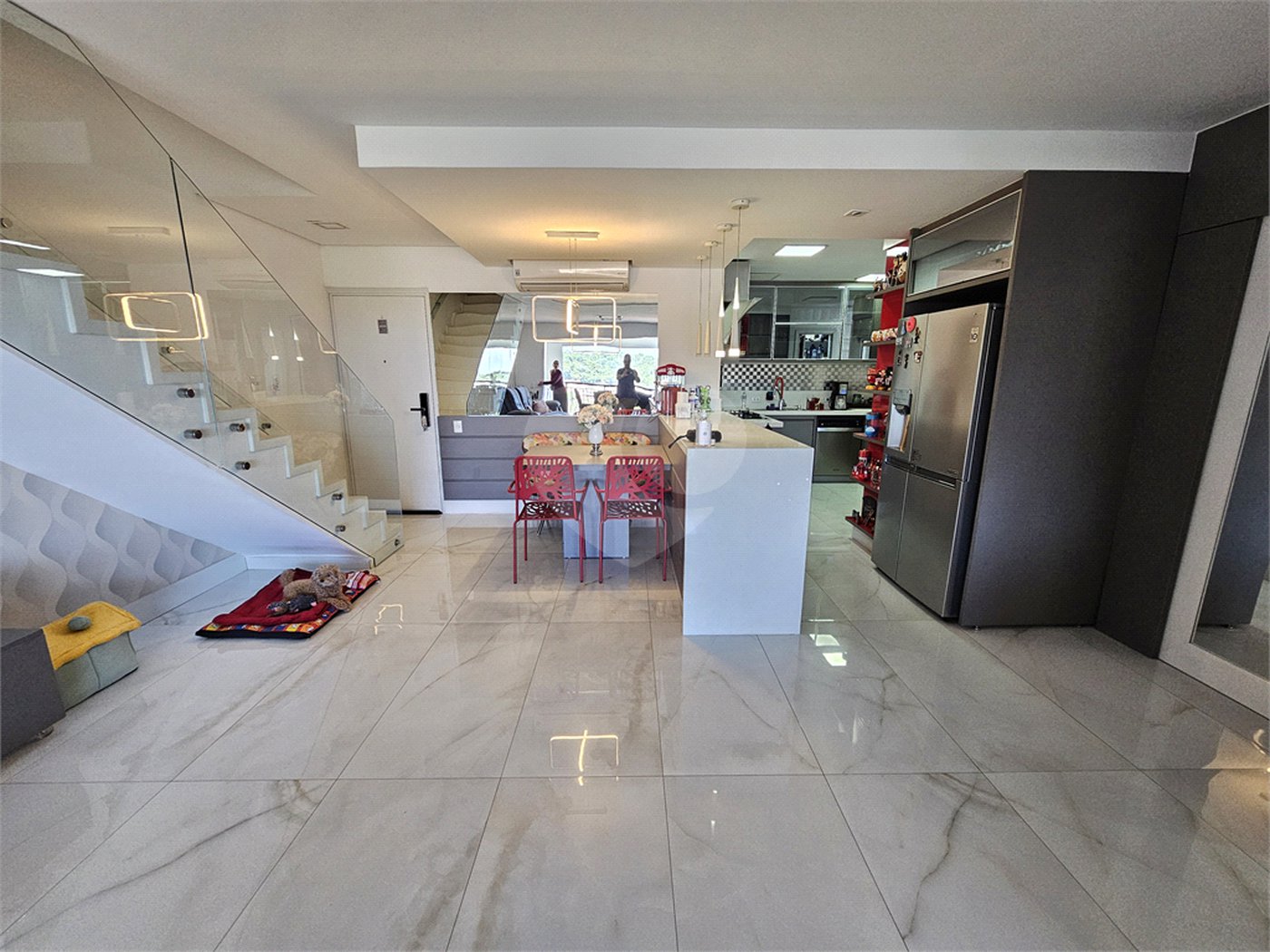 Apartamento à venda com 3 quartos, sendo 2 suítes, em Tremembé, São Paulo, SP