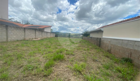 Terreno à venda em Pinheirinho, Vinhedo, SP