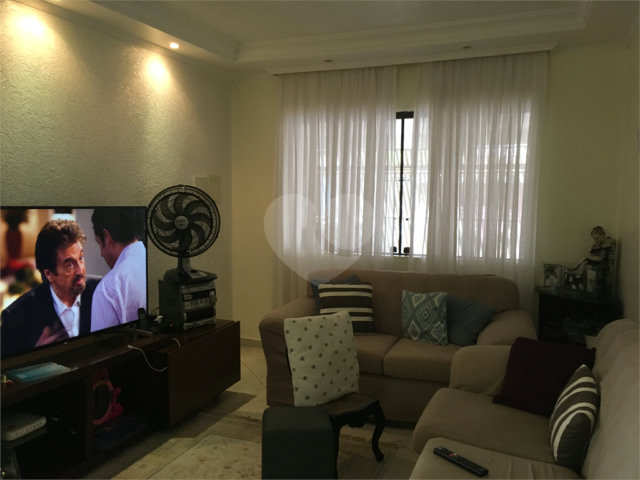 Casa à venda com 3 quartos, sendo 1 suíte,  no Brasilândia, São Paulo, SP