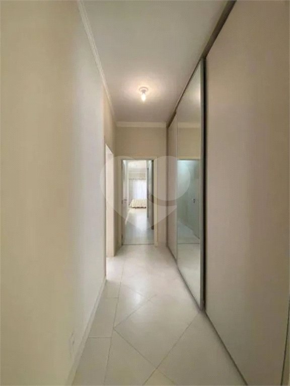 Casa à venda com 4 suítes no condomínio Ipê Velho, Vinhedo - SP
