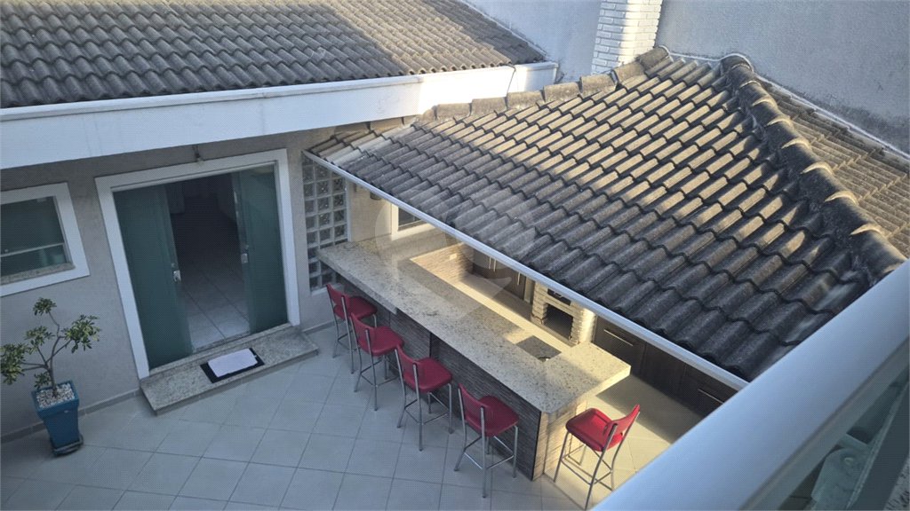 Sobrado à venda com 3 quartos, sendo 1 suíte, em Tremembé, São Paulo, SP
