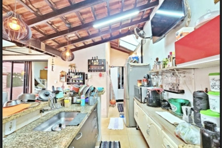 Casa à venda com 3 quartos, sendo 1 suíte,  no condomínio Portal dos Pinheiros, Ribeirão Preto - SP