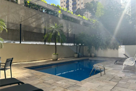 Apartamento à venda com 4 quartos, sendo 2 suítes,  em Pinheiros, São Paulo, SP