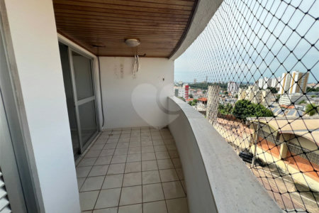 Apartamento à venda com 2 quartos, sendo 1 suíte, em Araés, Cuiabá, MT
