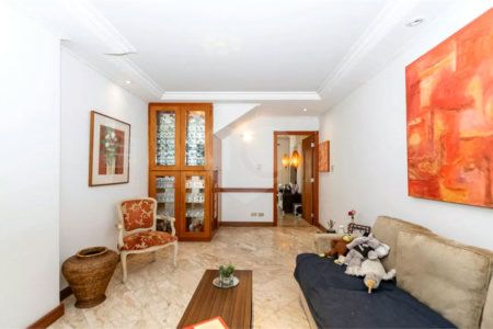 Casa de Vila à venda com 3 quartos, sendo 1 suíte, em Campo Belo, São Paulo, SP