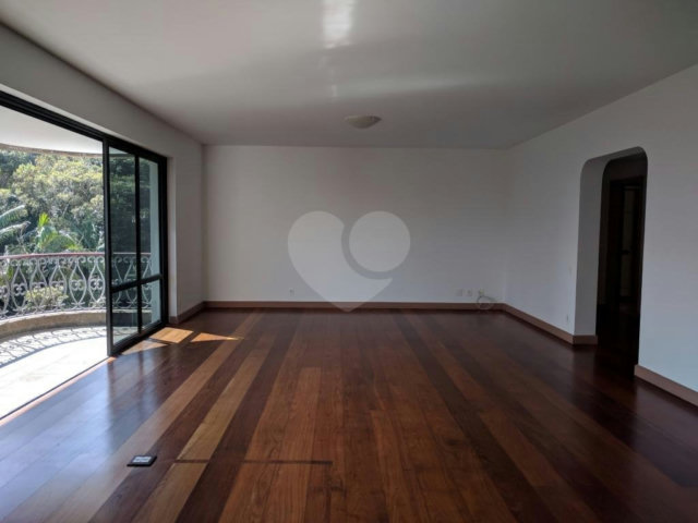 Apartamento à venda com 4 suítes em Alto da Boa Vista, São Paulo, SP