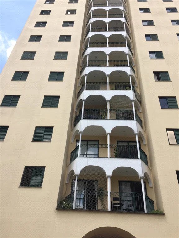 Apartamento à venda com 3 suítes em Vila Suzana, São Paulo, SP