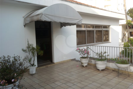Casa à venda ou para alugar com 2 suítes em Saúde, São Paulo, SP