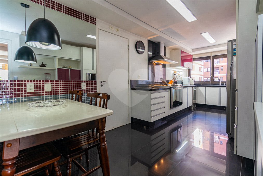 Apartamento à venda com 3 suítes em Chácara Santo Antônio (zona Sul), São Paulo, SP