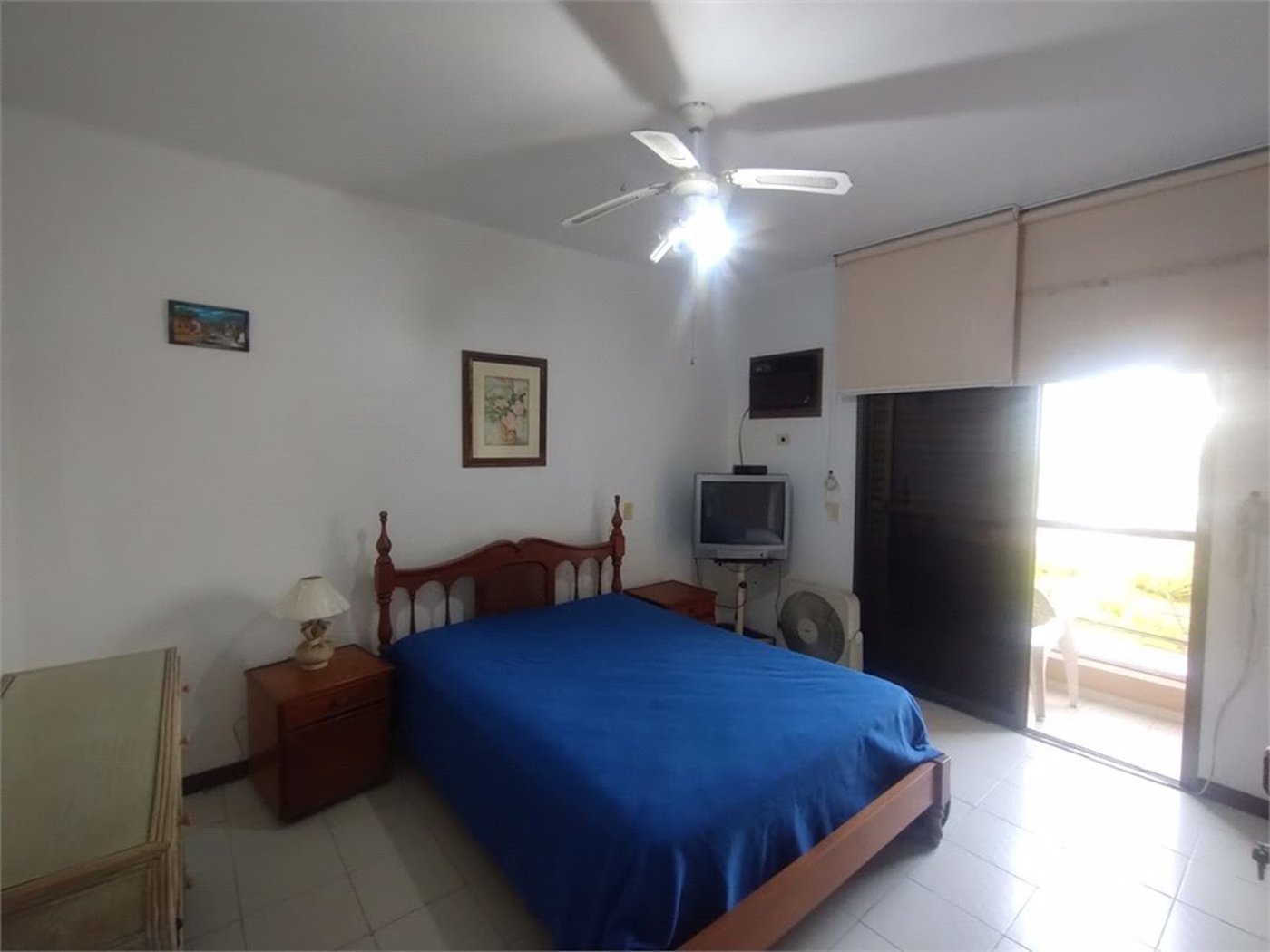 Apartamento com 4 dormitórios à venda, 145 m² por R$ 900.000,00 - Jardim das Conchas - Guarujá/SP