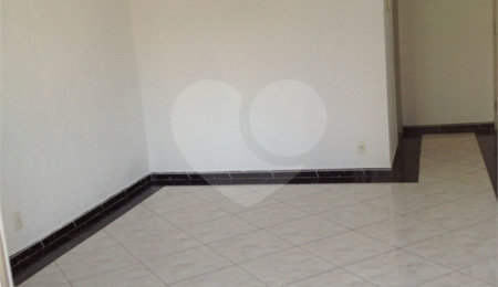 Apartamento à venda com 2 quartos, sendo 1 suíte,  em Vila Mariana, São Paulo, SP