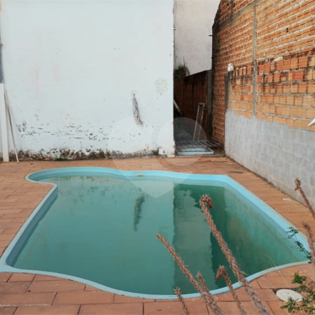 Casa à venda com 2 quartos, sendo 1 suíte, em Jardim Adalberto Frederico de Oliveira Roxo I, Araraquara, SP