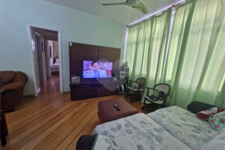 Apartamento à venda com 3 quartos, sendo 1 suíte, em Tijuca, Rio de Janeiro, RJ